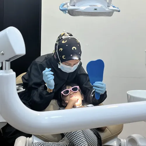 aesira dental mesra kanak kanak